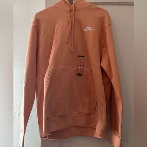 Nike Sportswear Club Fleece
Pullover Hoodie